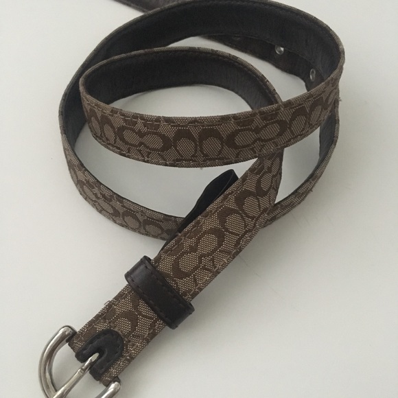 coach logo belt